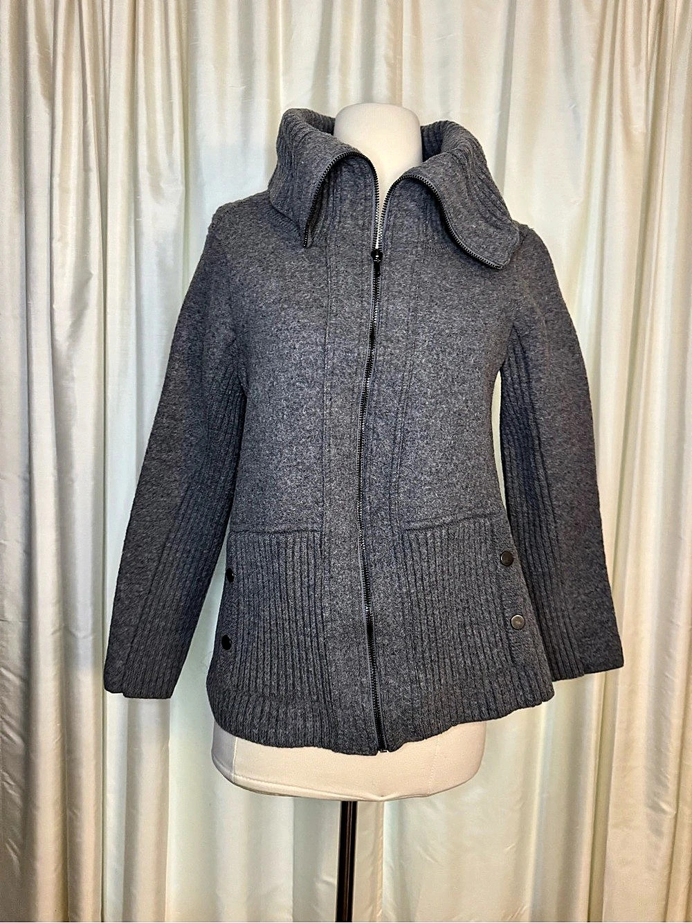 Etcetera 100% Wool Gray Felted Knit Zip Jacket XL High Collar Ribbed
